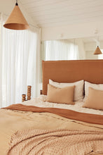 Load image into Gallery viewer, Toulin Candle Holder Natural Large