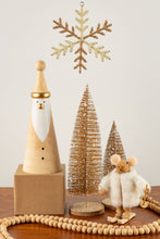 Load image into Gallery viewer, A13570-Felt ski mouse orn,wht puffy coat,wd skis/pole,4.75in