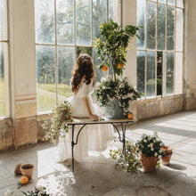 Load image into Gallery viewer, French Citrus Scented Candle • Jardin de l'Orangerie