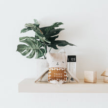 Load image into Gallery viewer, Bunny Flippy Friend