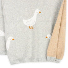 Load image into Gallery viewer, Duck Waddle - Organic Cotton Jacquard Sweater knit baby Blanket
