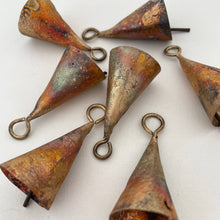 Load image into Gallery viewer, Rustic tin cone shaped brass bell jute holiday garland