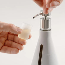 Load image into Gallery viewer, Signature Bio Laundry Detergent: 80 loads