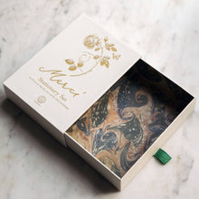 Load image into Gallery viewer, Merci Stationery • Set of 16 Cards and Envelopes