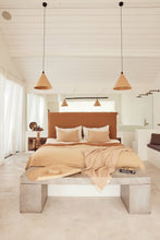 Load image into Gallery viewer, Toulin Candle Holder Natural Large