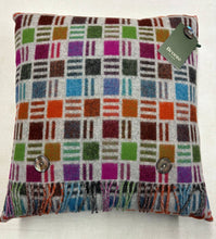 Load image into Gallery viewer, Multi-Ribbon Merino Lambswool Throws and Pillows: Beige Ribbon / Throw Blanket