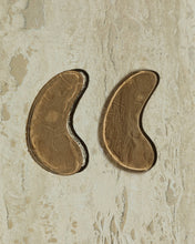 Load image into Gallery viewer, Red Wine Eye Masks