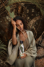 Load image into Gallery viewer, MALIE | 25 oz Insulated Water Bottle Flip' n' Sip Lid: Black / No Tube