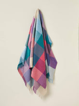 Load image into Gallery viewer, St. David's Design Throws - Merino Lambswool - Made in UK: Burgundy