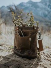 Load image into Gallery viewer, Foraging Bag: Dark Khaki