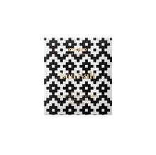 Load image into Gallery viewer, Sea Salt Chocolate 77%