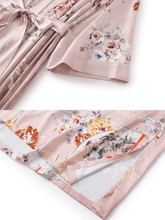 Load image into Gallery viewer, Folding Fan Kimono Robe: Champagne / One Size Fits from S to XL
