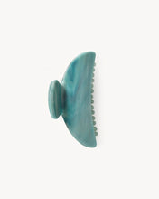 Load image into Gallery viewer, Midi Heirloom Claw in Jadeite
