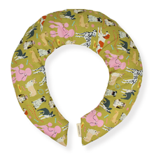 Load image into Gallery viewer, Aromatherapy Heat &amp; Cold Neck Wrap: Cream Floral / Lavender
