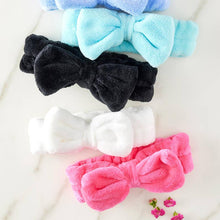 Load image into Gallery viewer, Plush Bow Spa Headband - Black: Black

