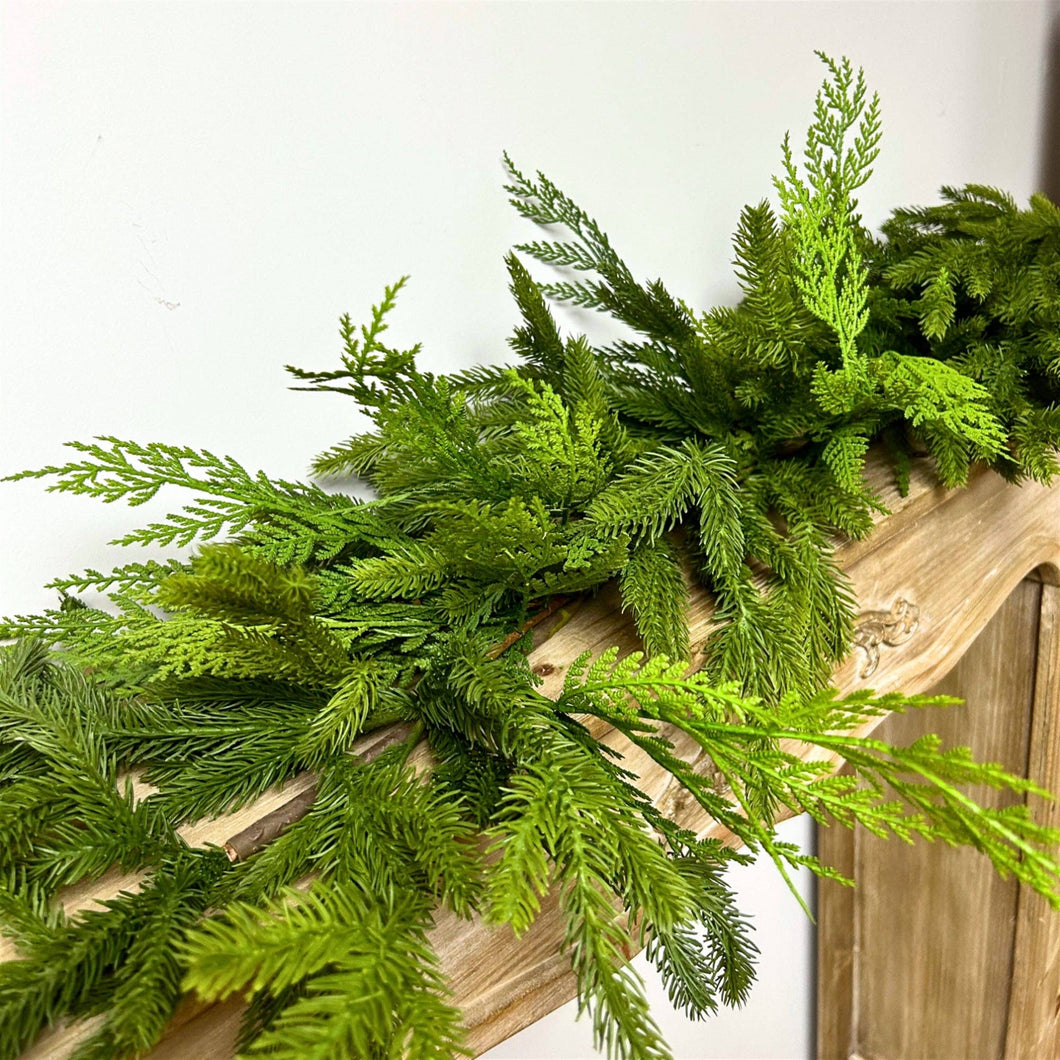 Real Touch Port Orford Cedar/Spruce Garland 48