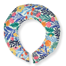 Load image into Gallery viewer, Aromatherapy Heat &amp; Cold Neck Wrap: 432 | Bee / Lavender

