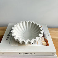 Load image into Gallery viewer, Kyma - Ruffle Bowl | Scallop Bowl | Ripple Bowl : Black Fusion Marble
