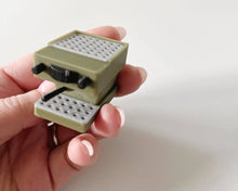 Load image into Gallery viewer, Miniature Dollhouse Coffee &amp; Espresso Machine: Ivory
