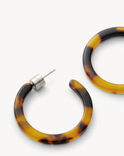 Load image into Gallery viewer, Mini Hoops in Classic Tortoise
