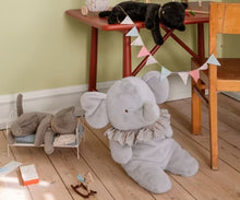 Load image into Gallery viewer, Maileg - Plush Sleeping Kitten - Grey
