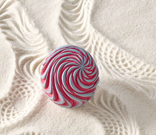 Load image into Gallery viewer, Olander Earthworks Sphere Bloom
