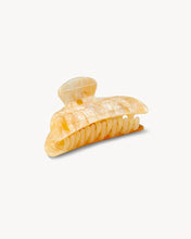 Load image into Gallery viewer, Midi Heirloom Claw in Sea Shell Checker
