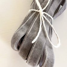 Load image into Gallery viewer, Flax &amp; Twine 3/8&quot; Velvet Ribbon: Sapphire / 10 yards
