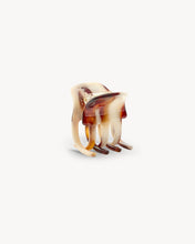 Load image into Gallery viewer, Mini Claw in Mocha
