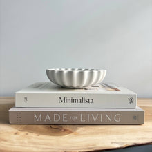 Load image into Gallery viewer, Kyma - Ruffle Bowl | Scallop Bowl | Ripple Bowl : Black Fusion Marble
