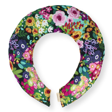 Load image into Gallery viewer, Aromatherapy Heat &amp; Cold Neck Wrap: 432 | Bee / Lavender
