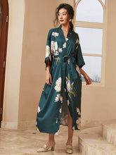 Load image into Gallery viewer, Blooming Anemone Kimono Robe: Olive / One Size Fits from S to XL
