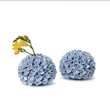 Load image into Gallery viewer, Hydrangea Flower Bud Vase - Blue
